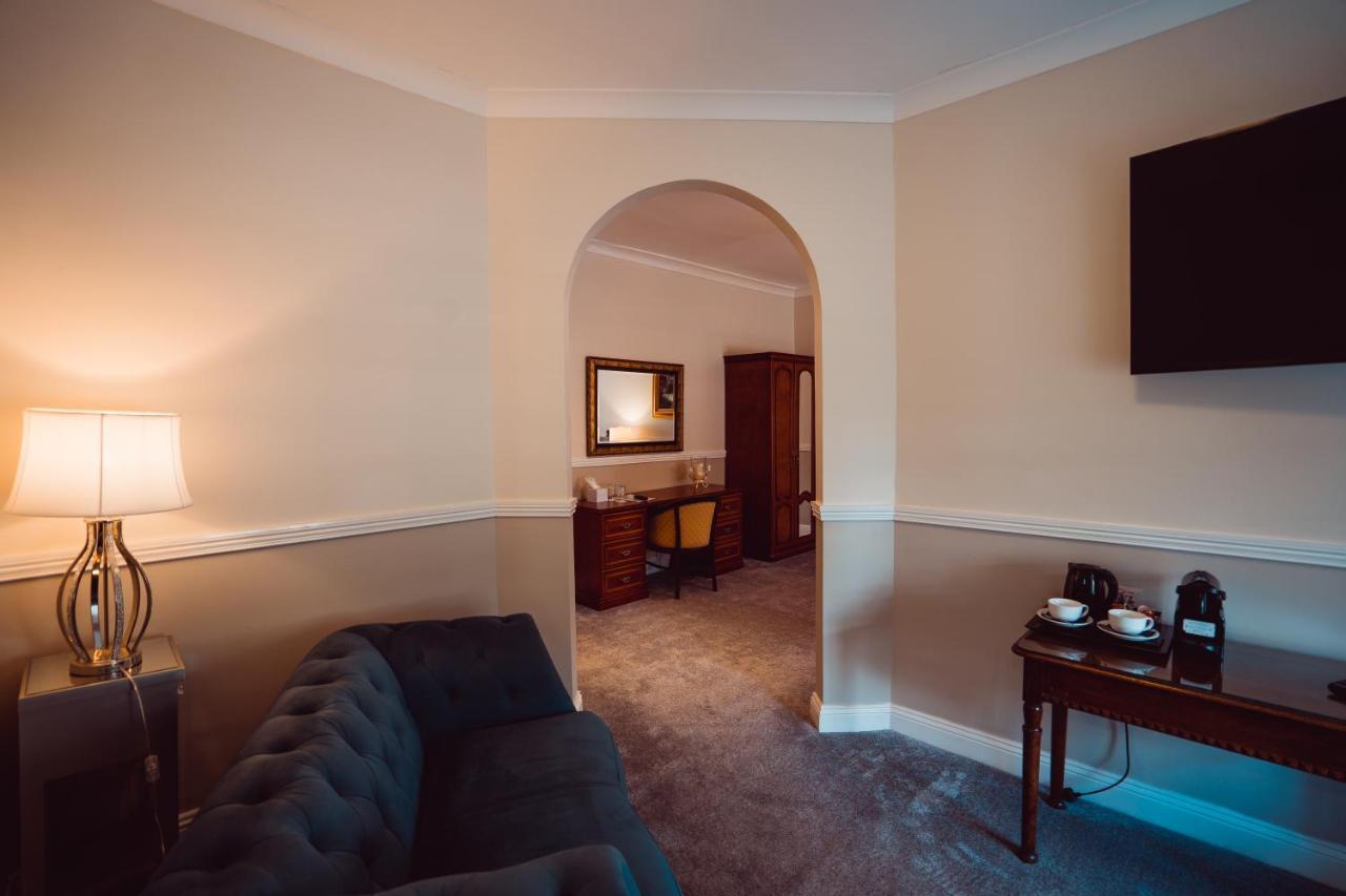 Greenway Manor Hotel Waterford Exteriör bild